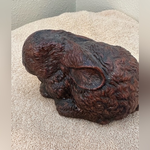 Brown Rabbit Figurine. - Picture 4 of 5